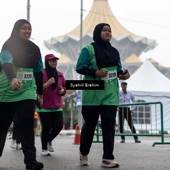 Runner Photo 8567339