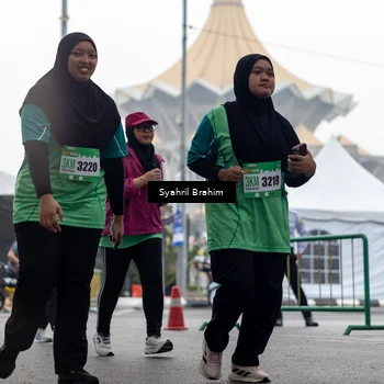 Runner Photo 8567340