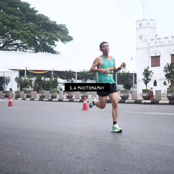 Runner Photo 8567353