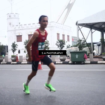 Runner Photo 8567370