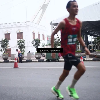 Runner Photo 8567414