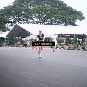 Runner Photo 8567423
