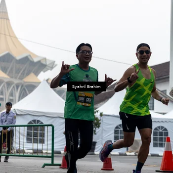 Runner Photo 8567430
