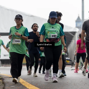 Runner Photo 8567476