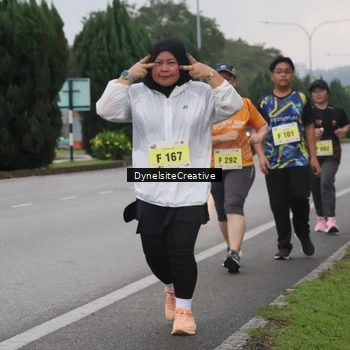 Runner Photo 8567535