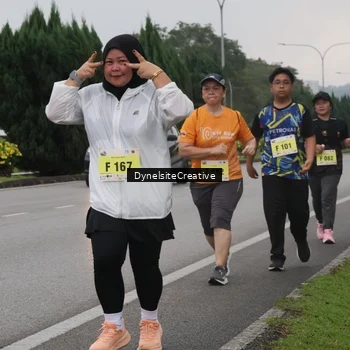 Runner Photo 8567536