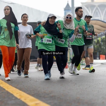 Runner Photo 8567541