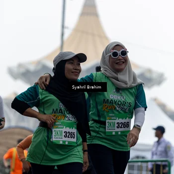 Runner Photo 8567559