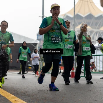 Runner Photo 8567566