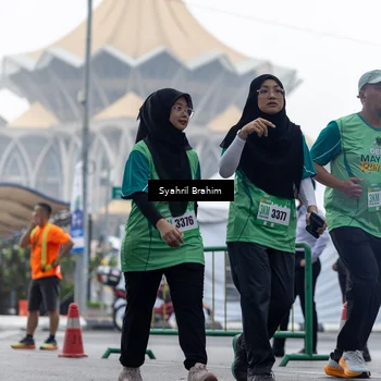 Runner Photo 8567592