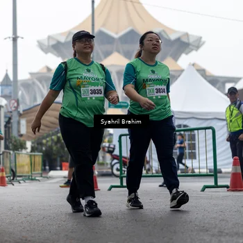 Runner Photo 8567652