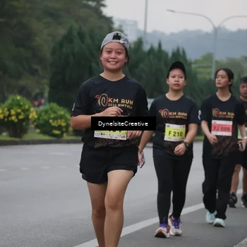 Runner Photo 8567666