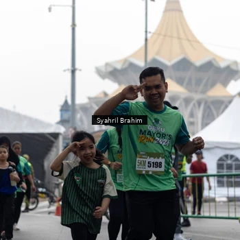 Runner Photo 8567693
