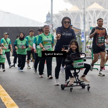 Runner Photo 8567836