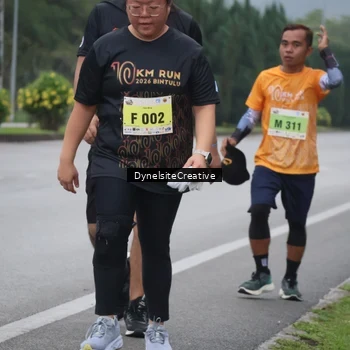 Runner Photo 8567845