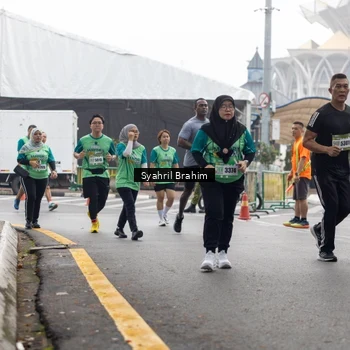 Runner Photo 8567847