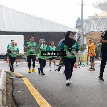 Runner Photo 8567851