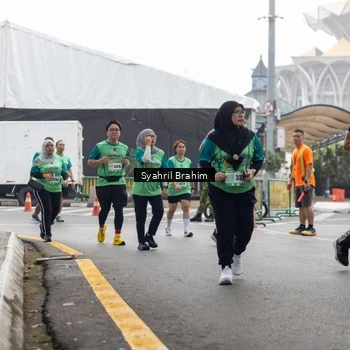 Runner Photo 8567858