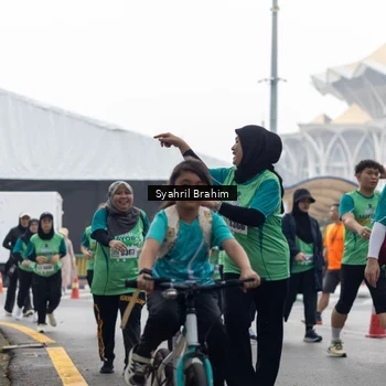 Runner Photo 8567862