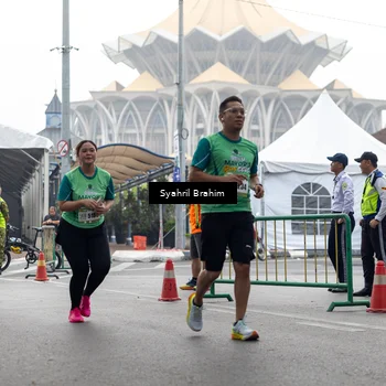 Runner Photo 8567896