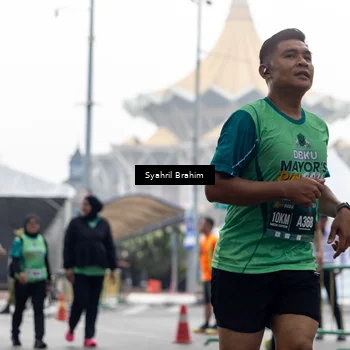 Runner Photo 8567903