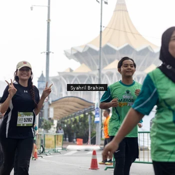 Runner Photo 8567978