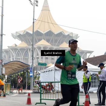 Runner Photo 8568008