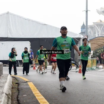Runner Photo 8568074