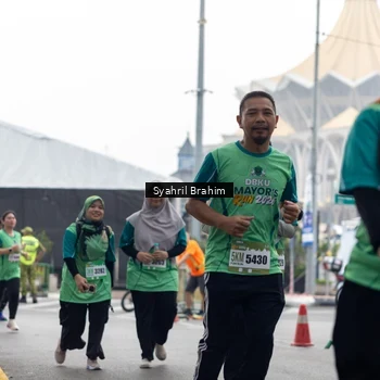 Runner Photo 8568099