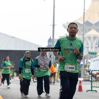 Runner Photo 8568100