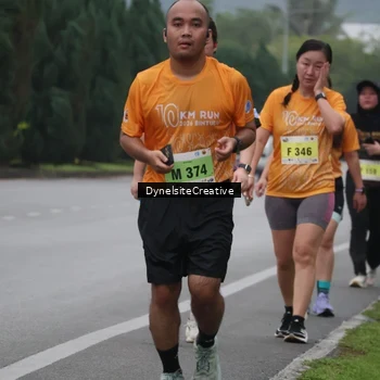 Runner Photo 8568102