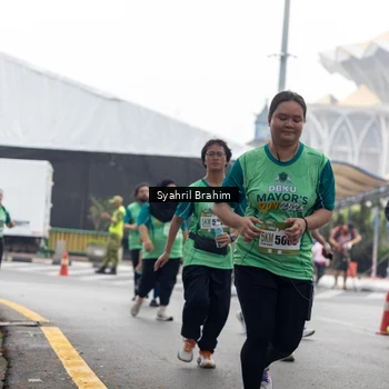 Runner Photo 8568137