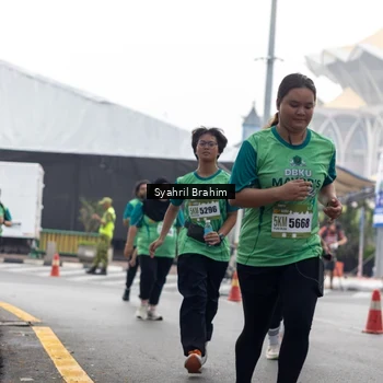 Runner Photo 8568146