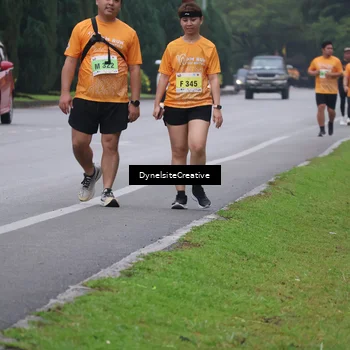 Runner Photo 8568247