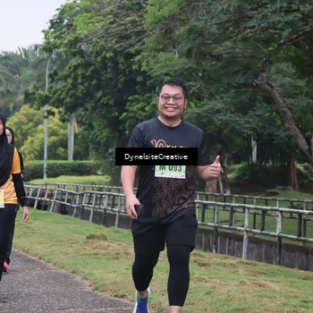 Runner Photo 8568336
