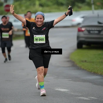 Runner Photo 8568405