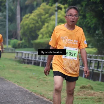 Runner Photo 8568416