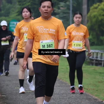 Runner Photo 8568426
