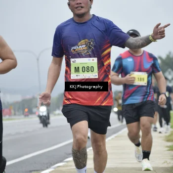 Runner Photo 8568456