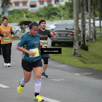Runner Photo 8568473