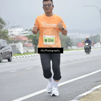 Runner Photo 8568479