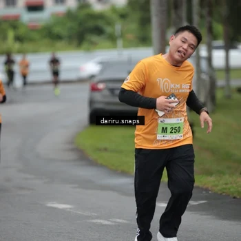 Runner Photo 8568519