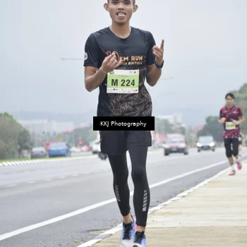 Runner Photo 8568542