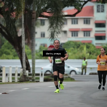 Runner Photo 8568581