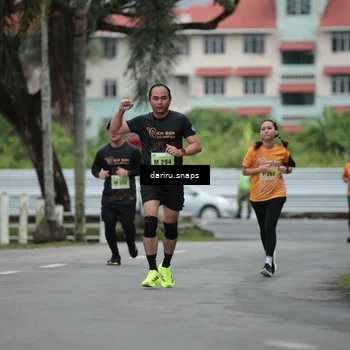 Runner Photo 8568586