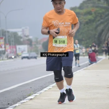 Runner Photo 8568591