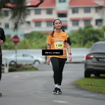 Runner Photo 8568673