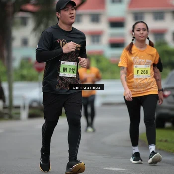 Runner Photo 8568812