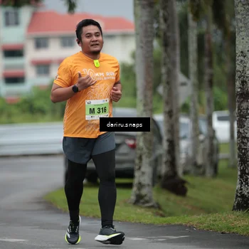 Runner Photo 8568824