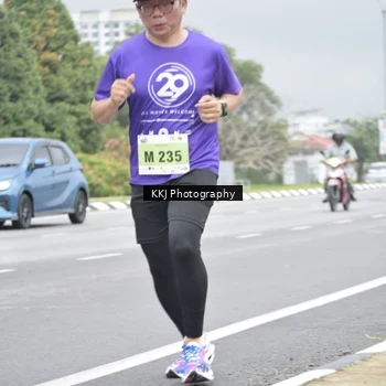 Runner Photo 8568843